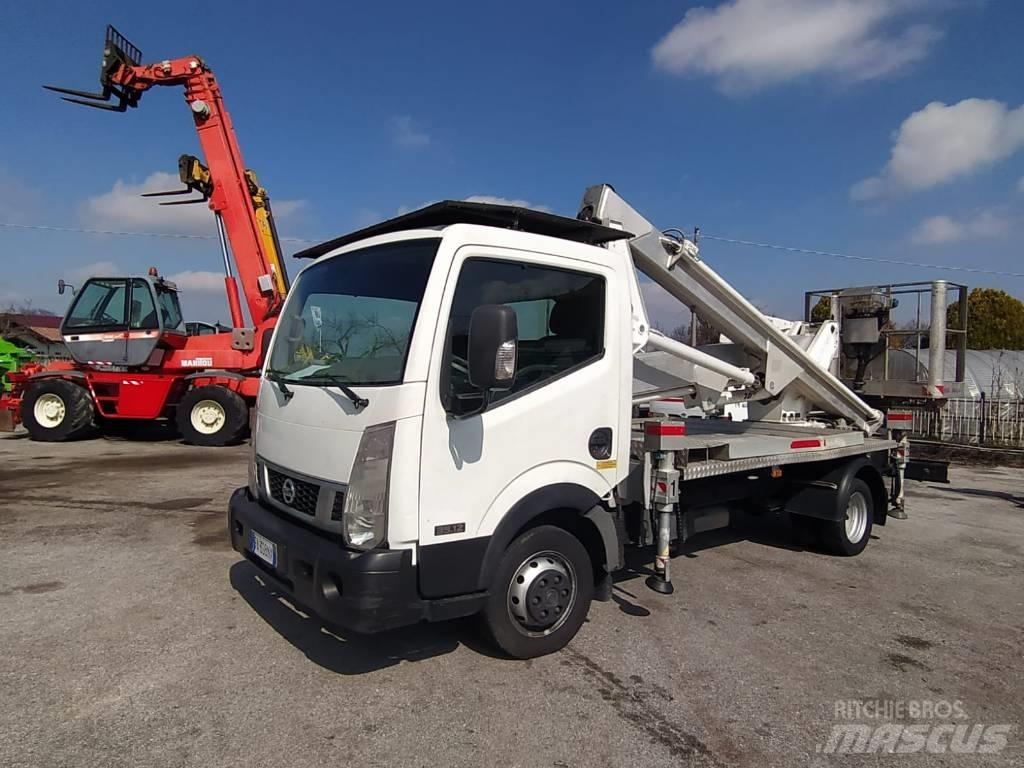 Multitel hx200xe Teherautóra szerelt emelők és állványok