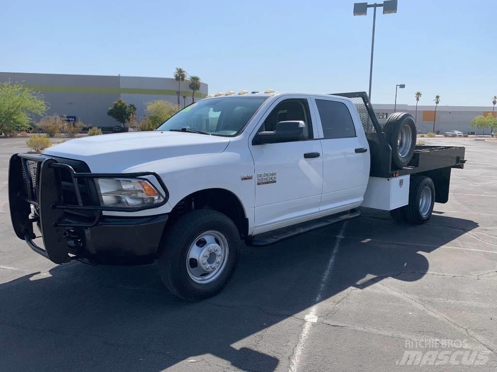 RAM 3500 TRADESMAN Platós / Ponyvás teherautók
