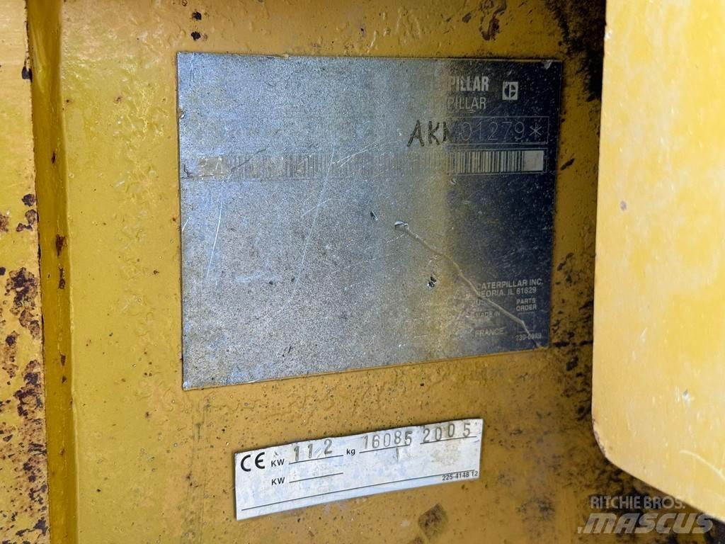 CAT D6N lánctalpas dózerek