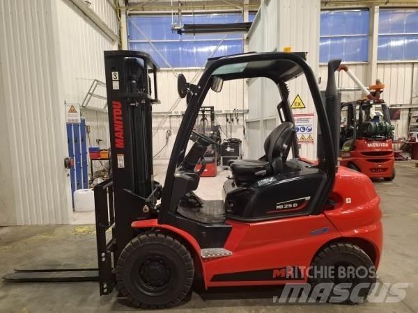 Manitou MI25D Tereptargonca