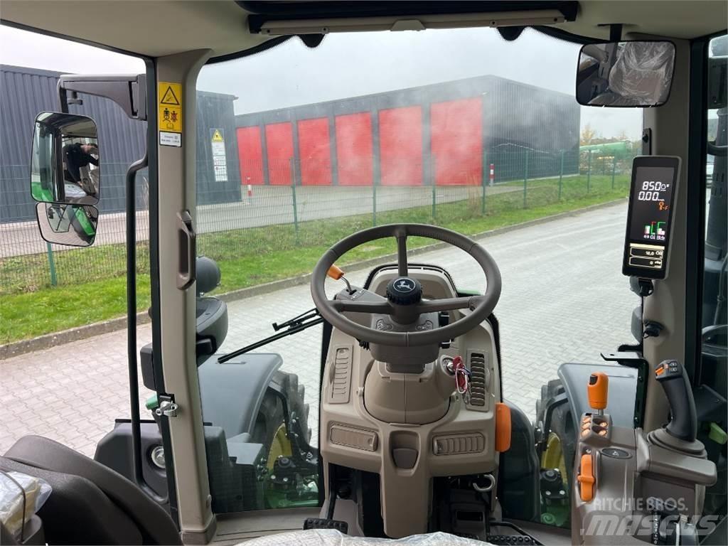 John Deere 6120M Traktorok