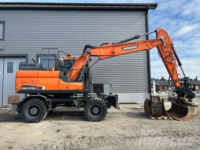 Doosan DX 170 W Gumikerekes kotrók