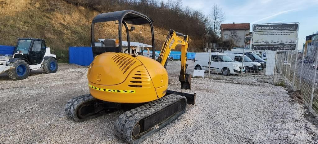 JCB 8040 ZTS Mini kotrók < 7t