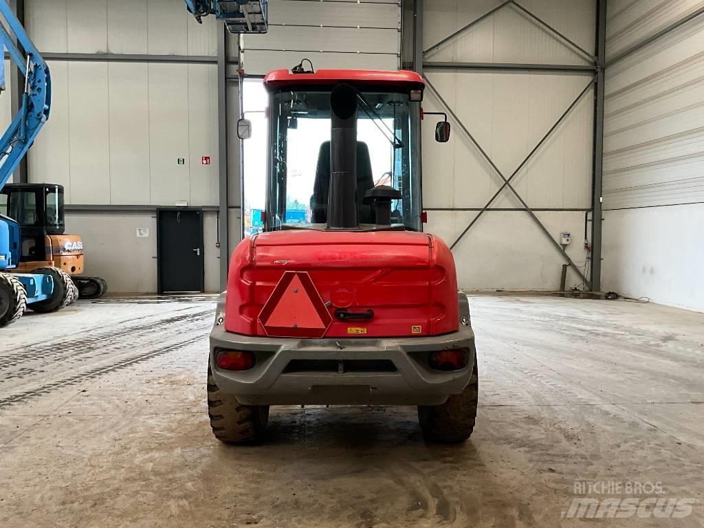 Volvo L 30 G Gumikerekes homlokrakodók