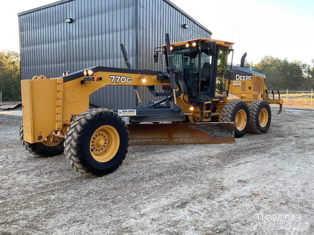 John Deere 770 G Gréderek