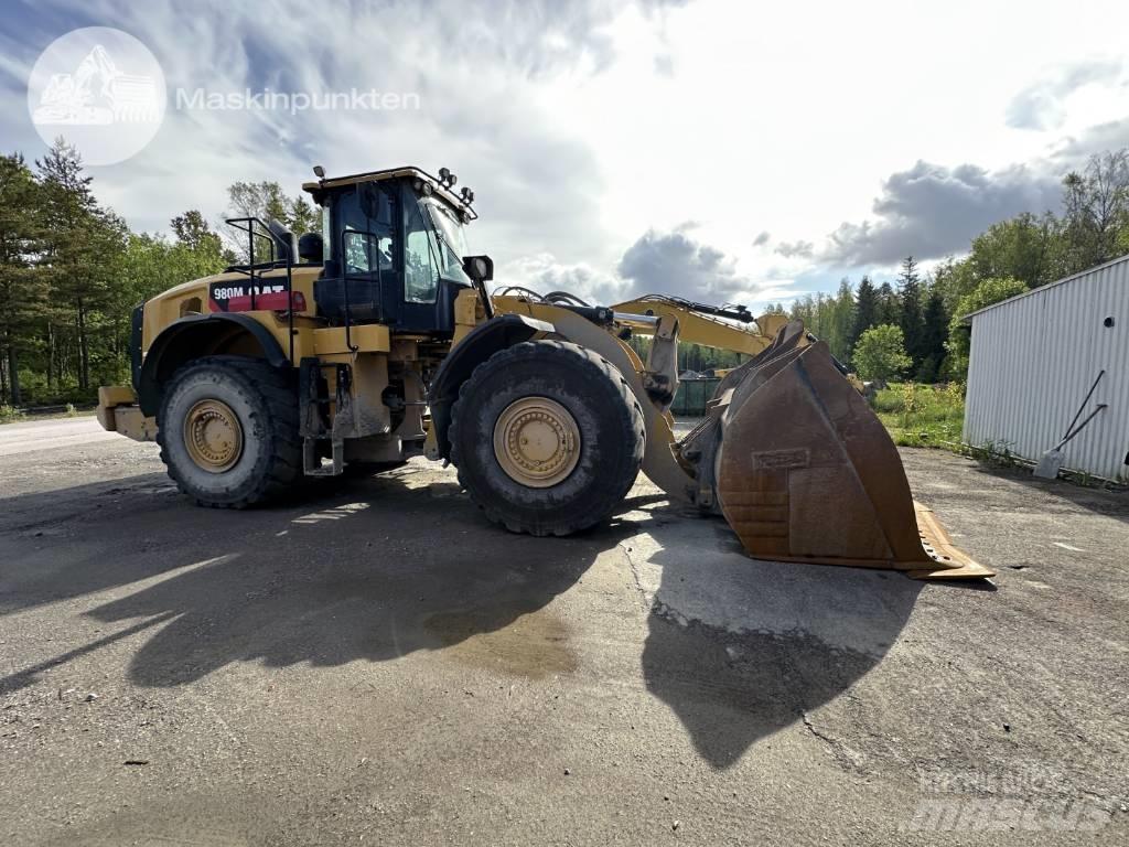 CAT 980 M Gumikerekes homlokrakodók
