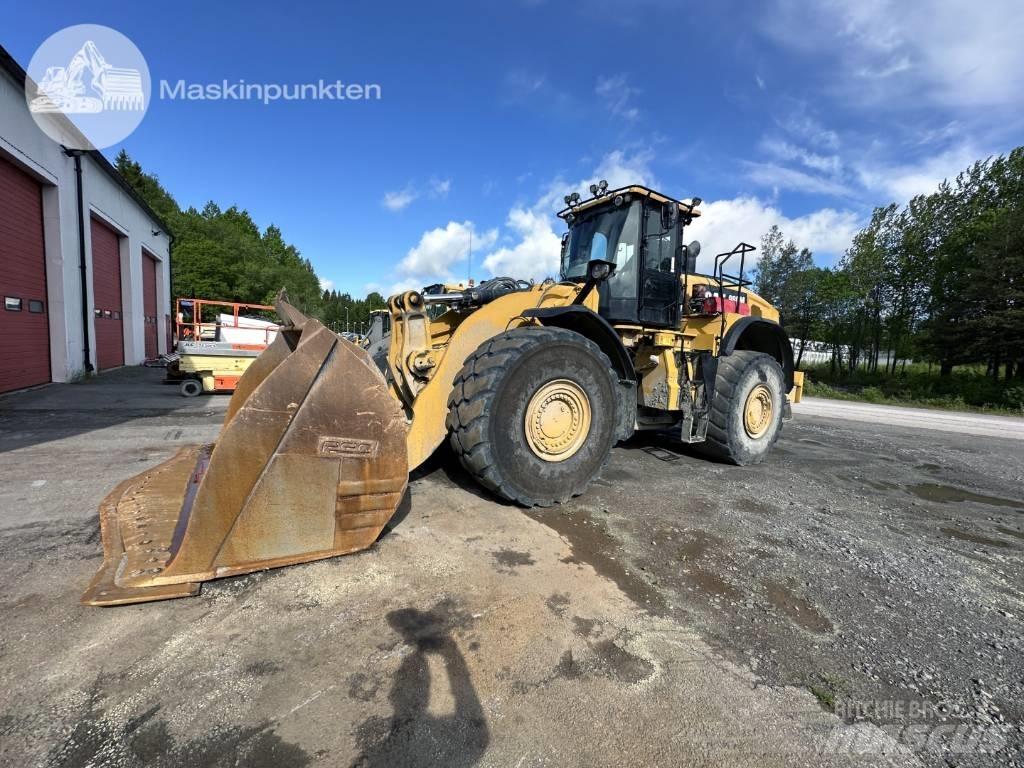 CAT 980 M Gumikerekes homlokrakodók