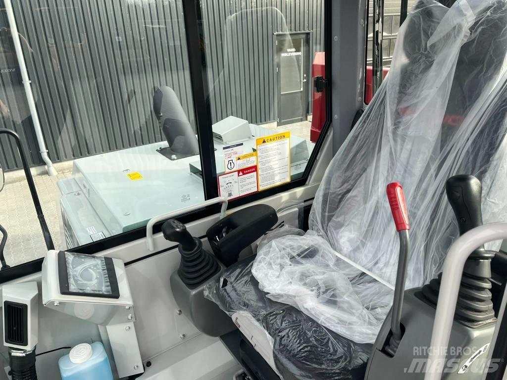 Takeuchi TCR 50 Lánctalpas dömperek