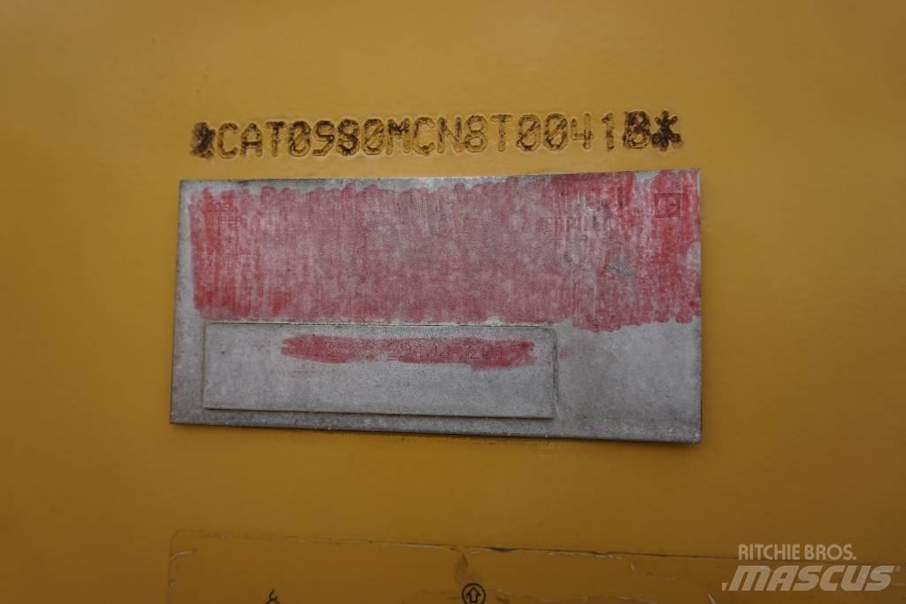 CAT 980M Gumikerekes homlokrakodók