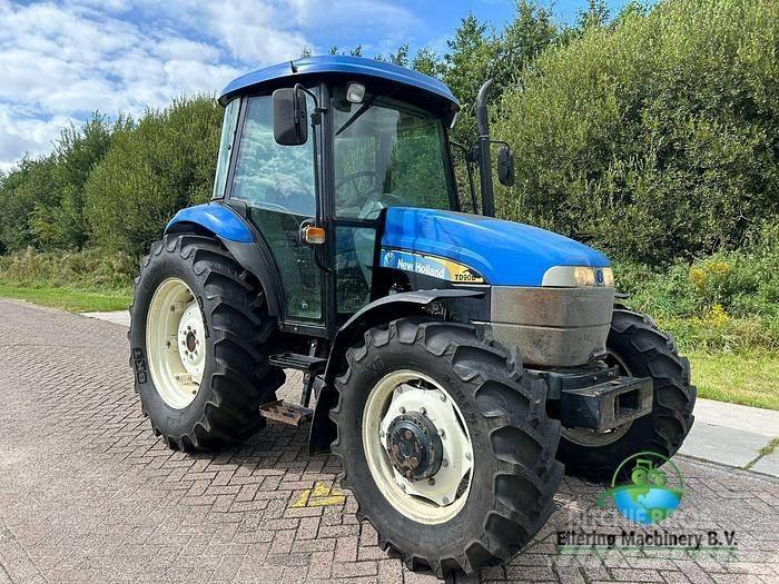 New Holland TD90 D Traktorok