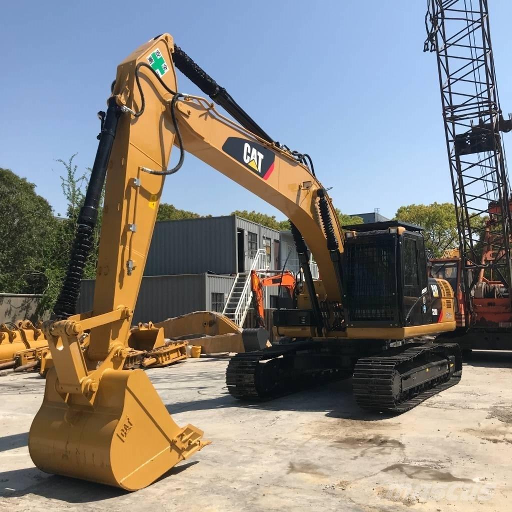 CAT 320 D L Lánctalpas kotrók