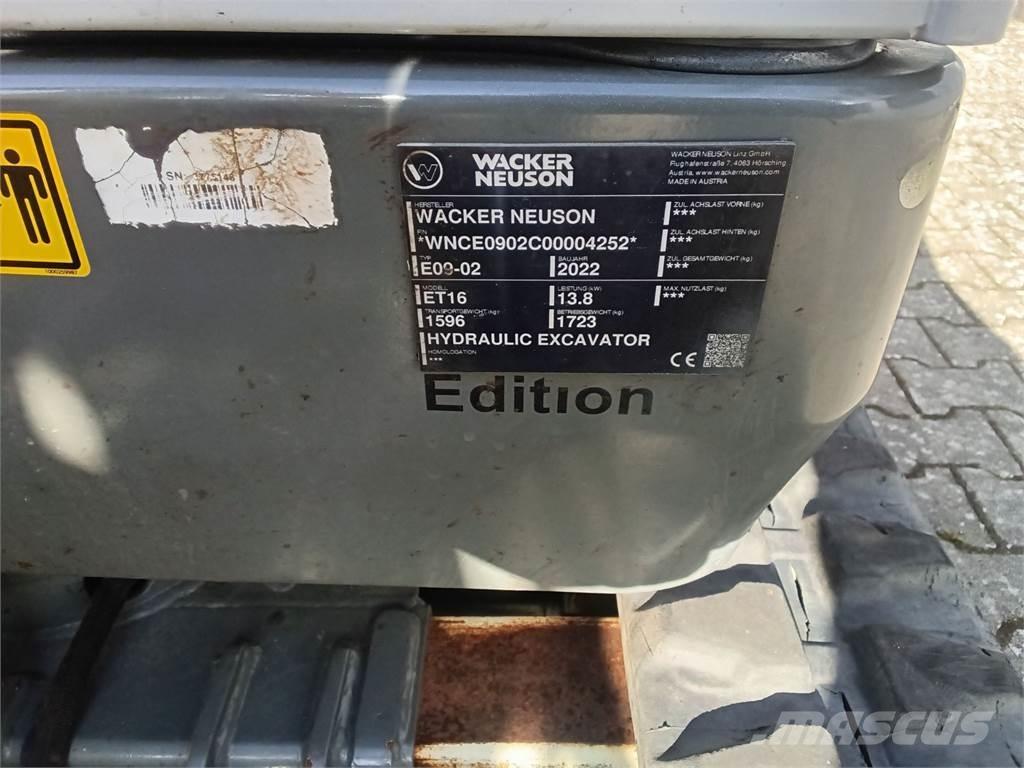 Wacker Neuson ET16 Lánctalpas kotrók