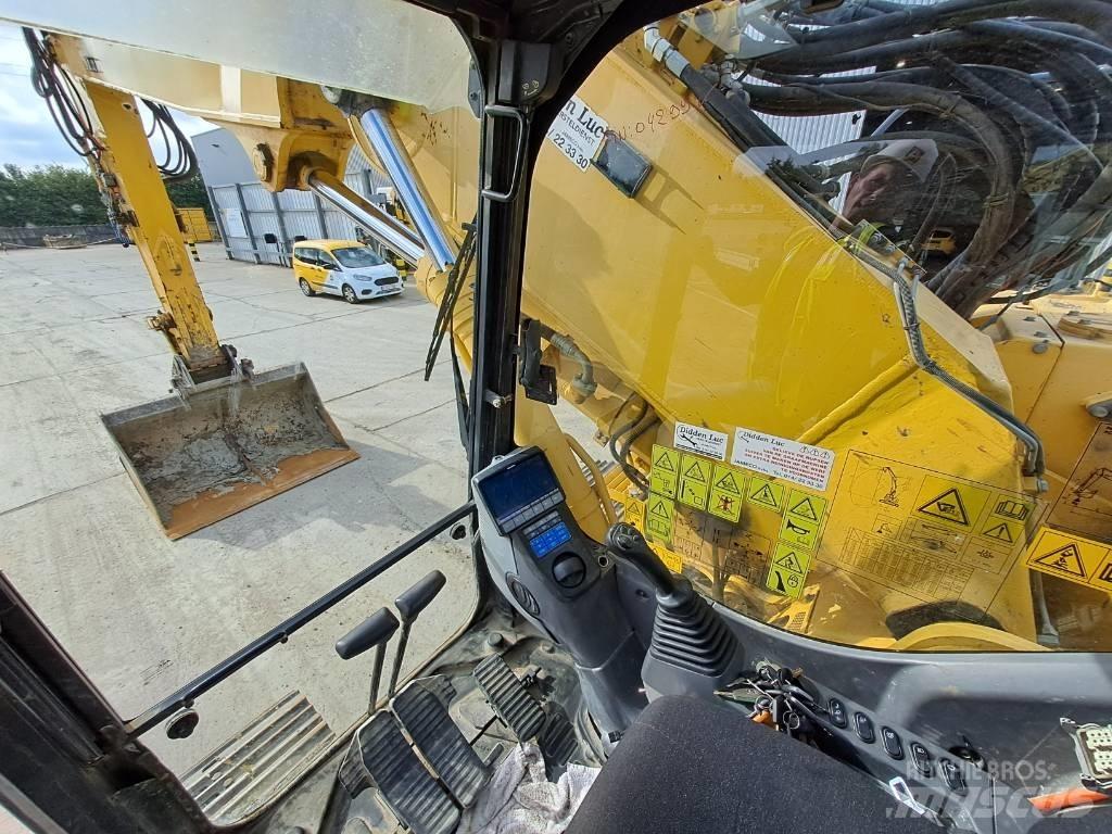 Komatsu PC228USLC-8 Lánctalpas kotrók