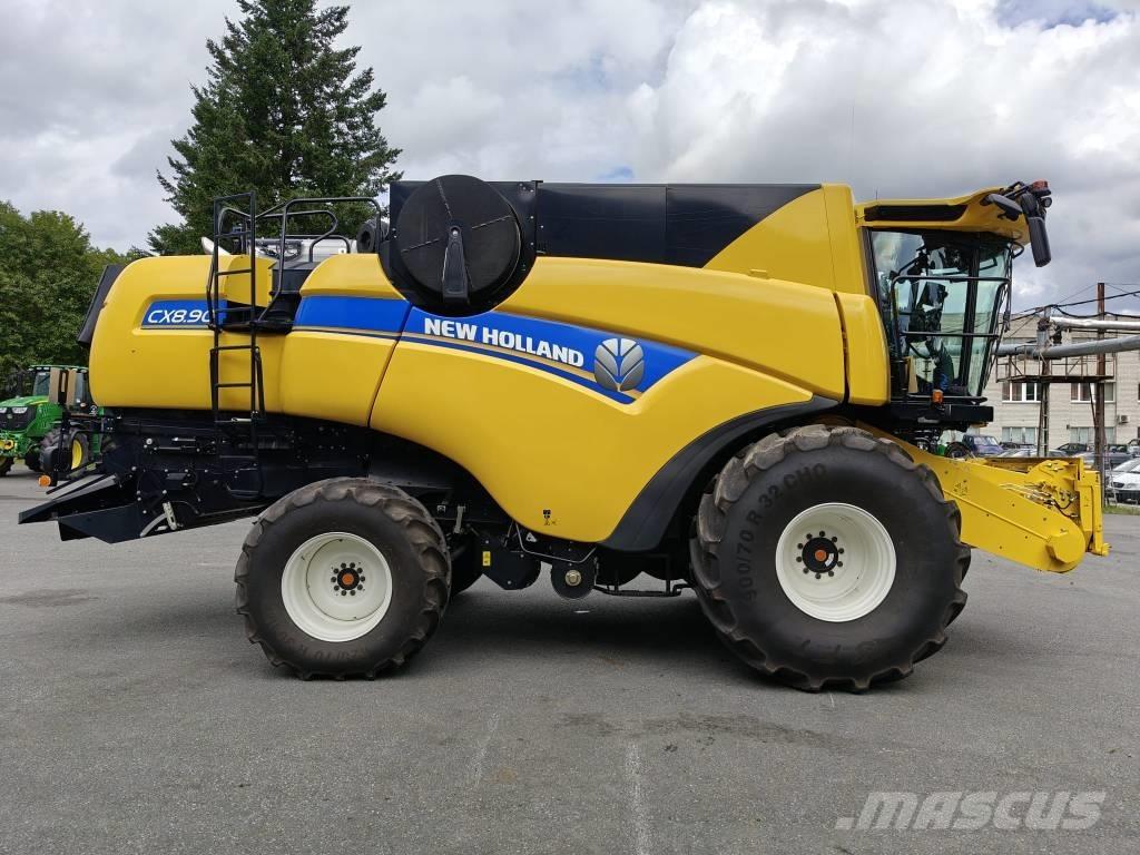 New Holland CX 8.90 Kombájnok
