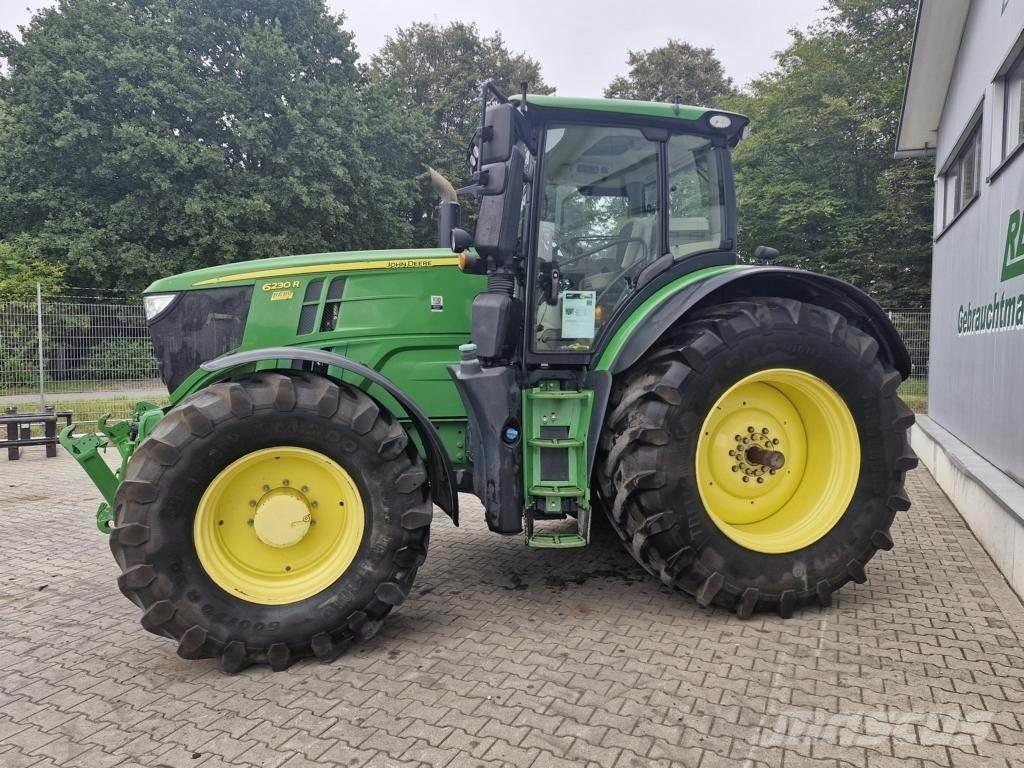 John Deere 6230R Traktorok