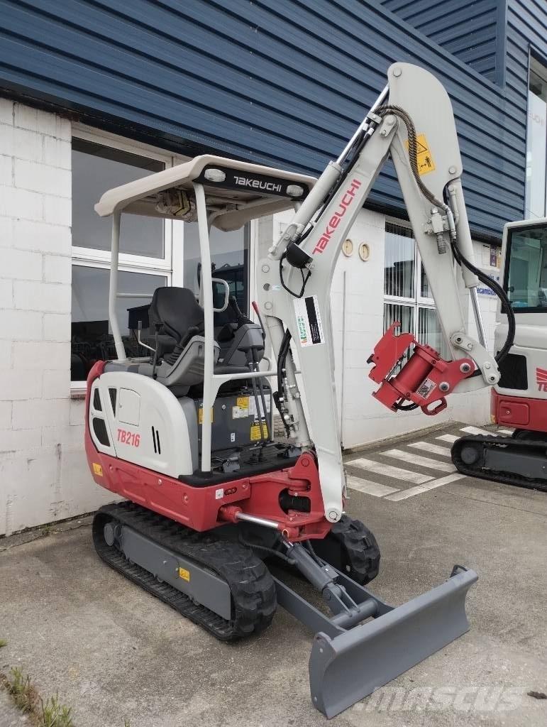 Takeuchi TB 216 Mini kotrók < 7t