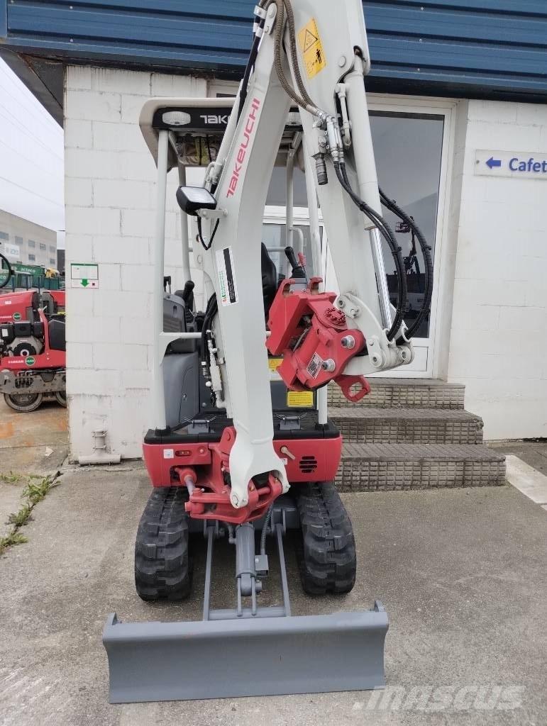 Takeuchi TB 216 Mini kotrók < 7t
