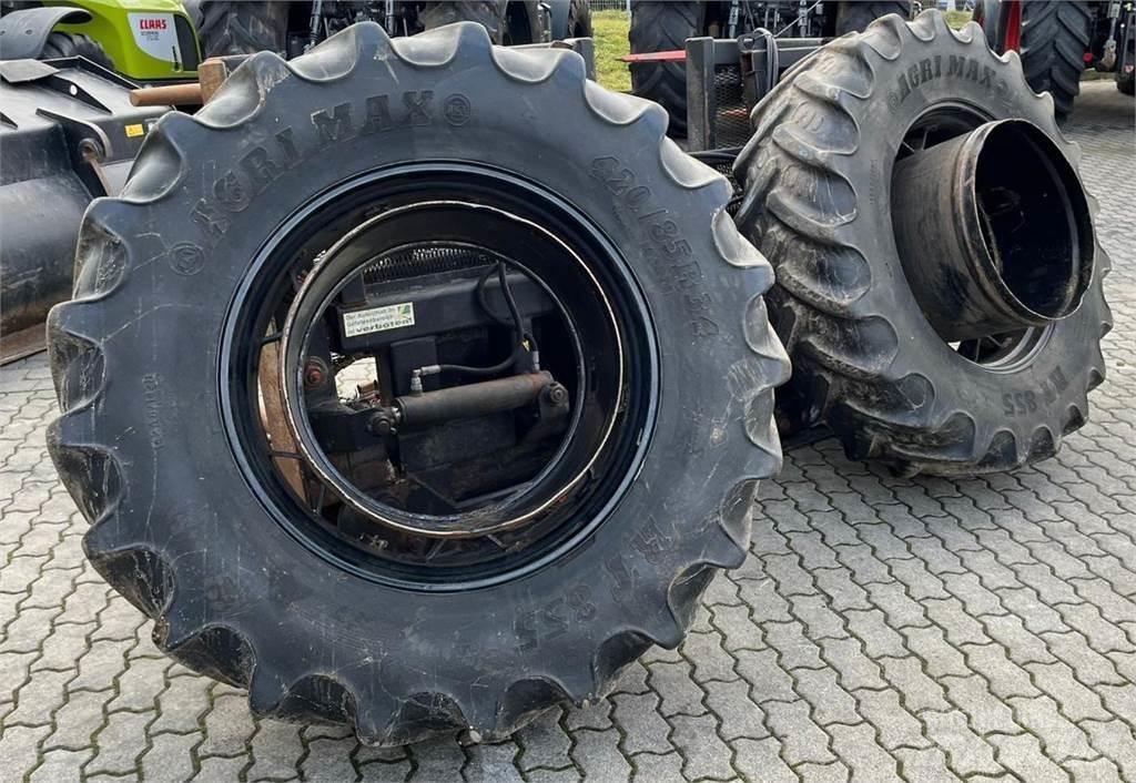Case IH 721 G Gumikerekes homlokrakodók