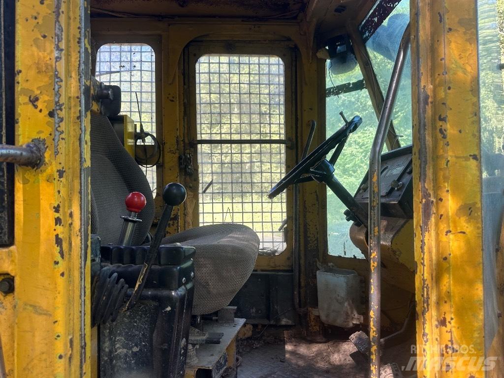 John Deere 540 E Vonszolók