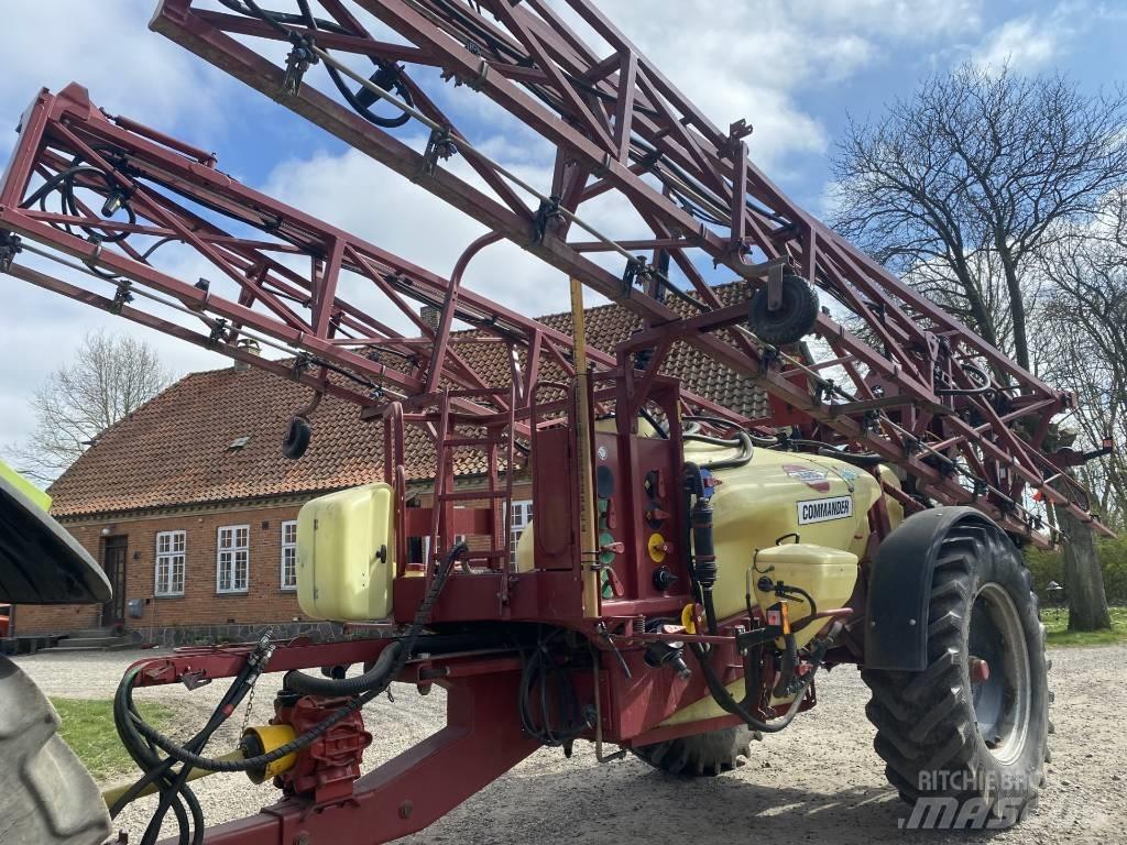Hardi Commander 3200 Vontatott trágyaszórók