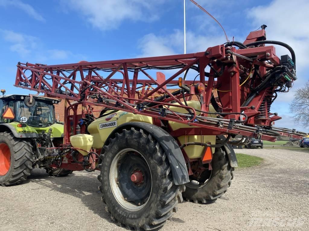 Hardi Commander 3200 Vontatott trágyaszórók