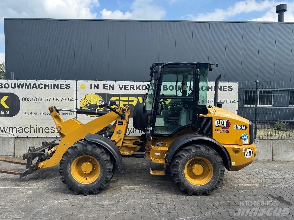 CAT 908 M Gumikerekes homlokrakodók