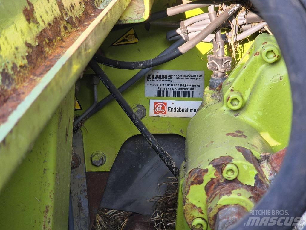 CLAAS Jaguar 850 Önjáró szecskázók