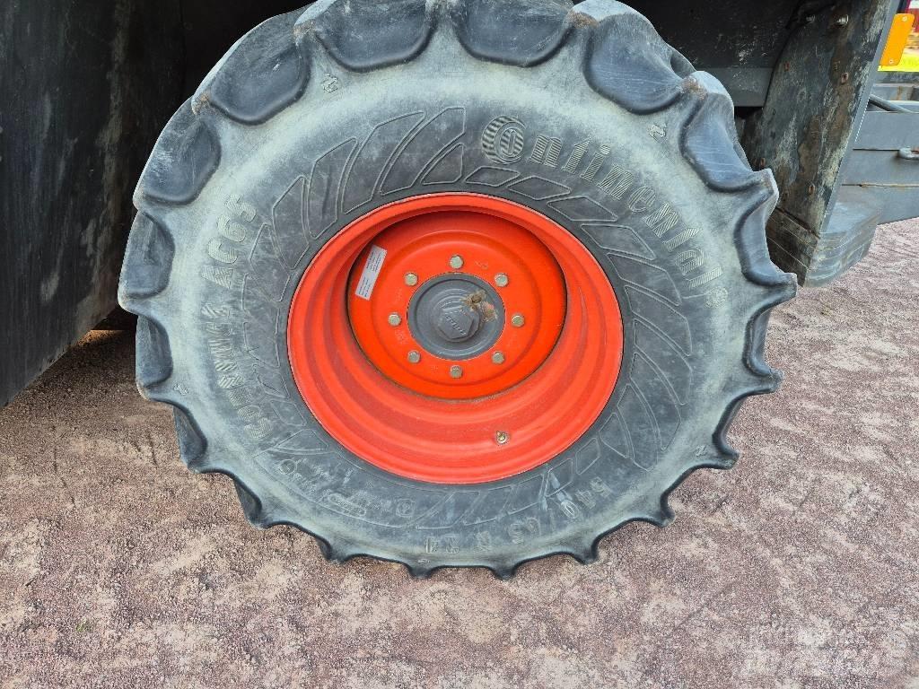CLAAS Jaguar 850 Önjáró szecskázók