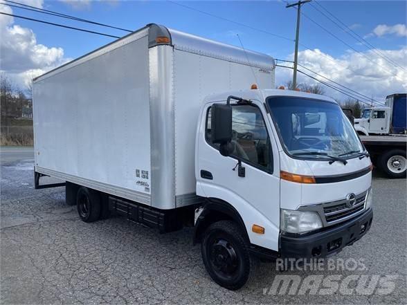 Hino 145 Italszállító tehergépkocsik