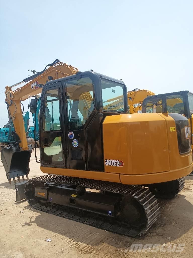 CAT 307e Lánctalpas kotrók