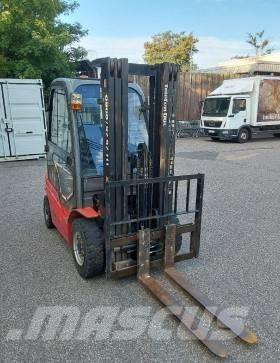 Manitou MI 25 Dízel targoncák
