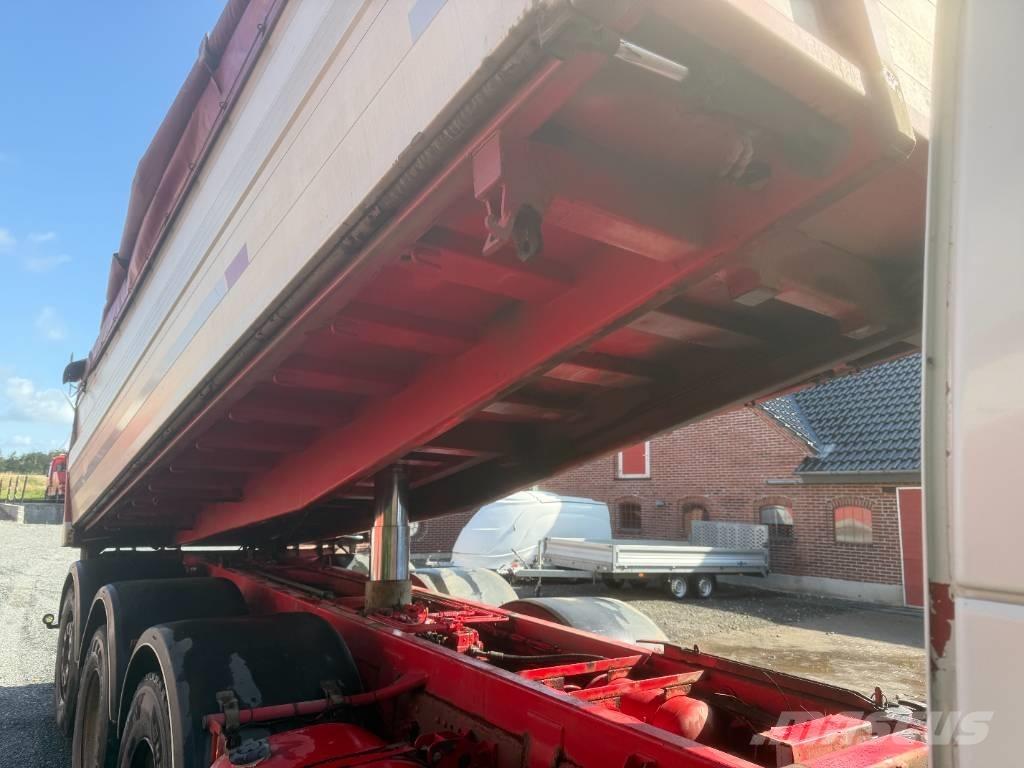 Volvo GMX 500 8x4 Billenő teherautók