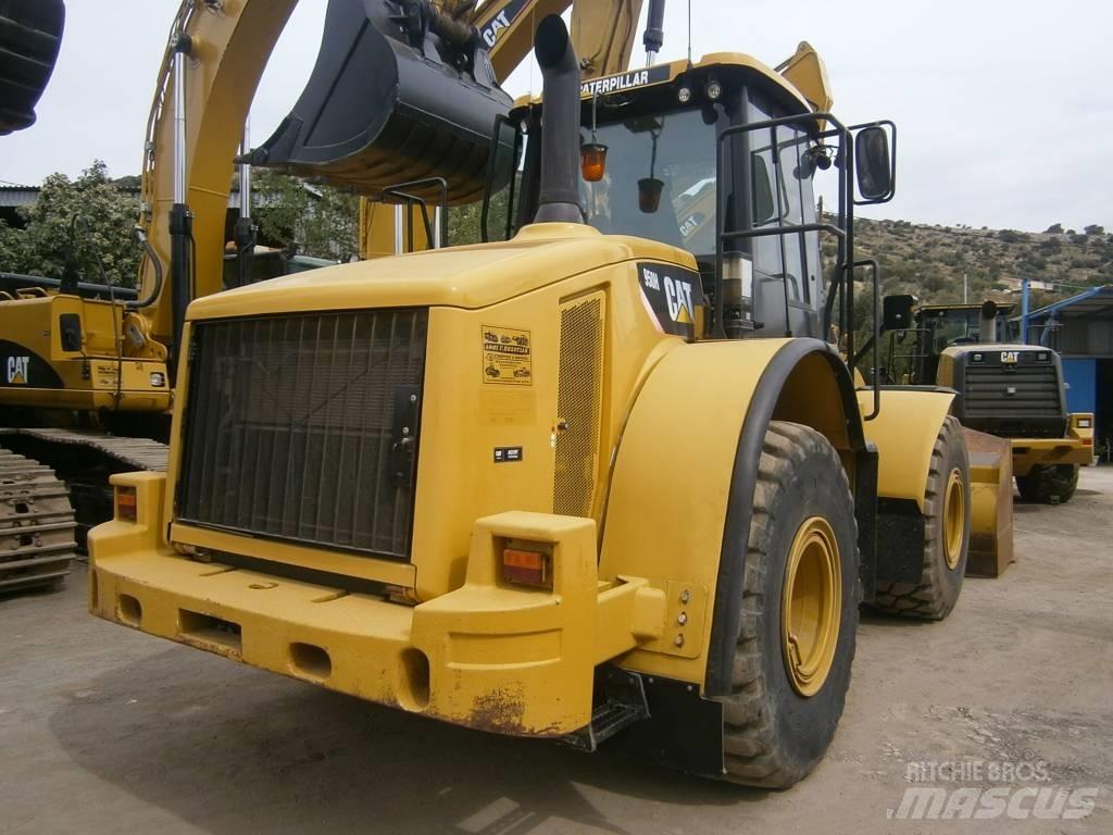 CAT 950H Gumikerekes homlokrakodók