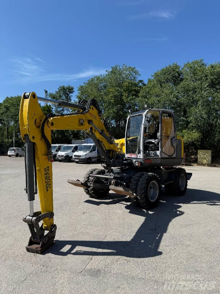 Wacker Neuson 9503 Gumikerekes kotrók