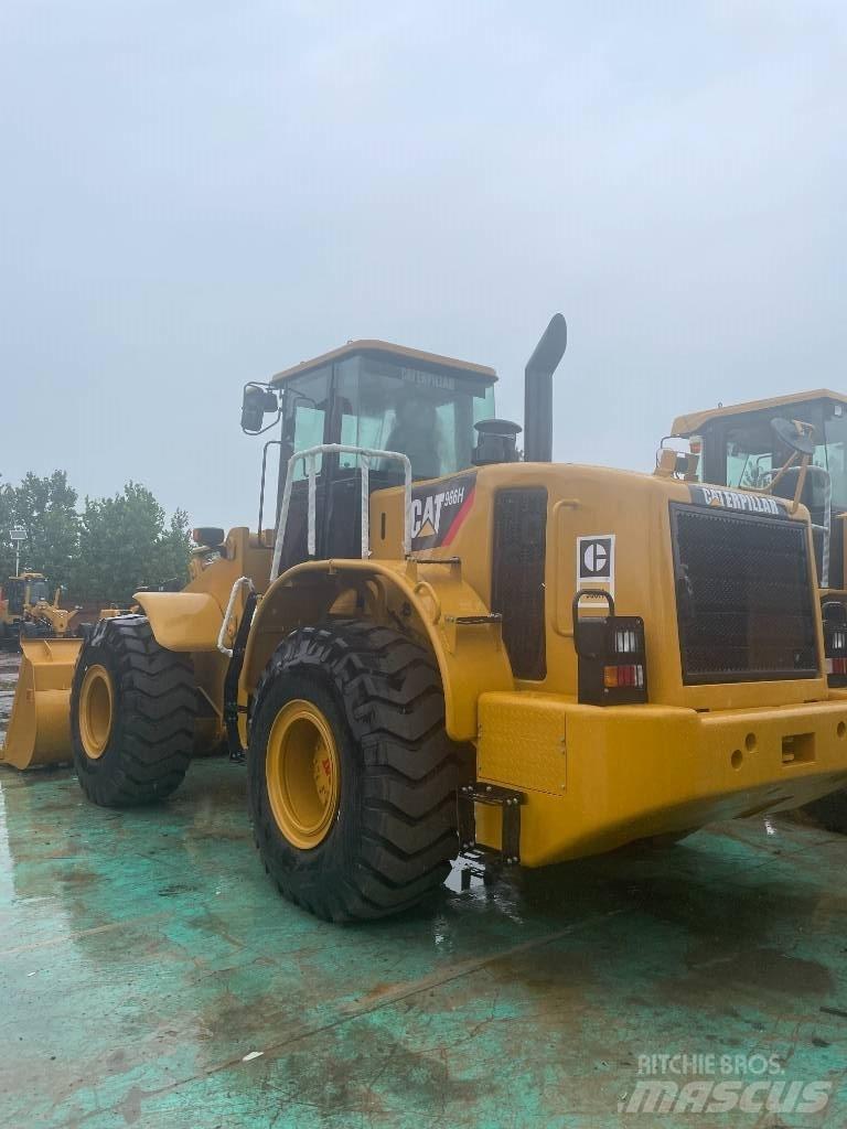 CAT 966 H Gumikerekes homlokrakodók
