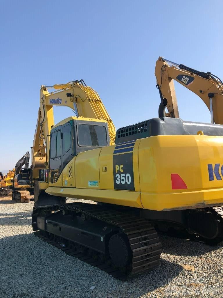 Komatsu 350 Lánctalpas kotrók