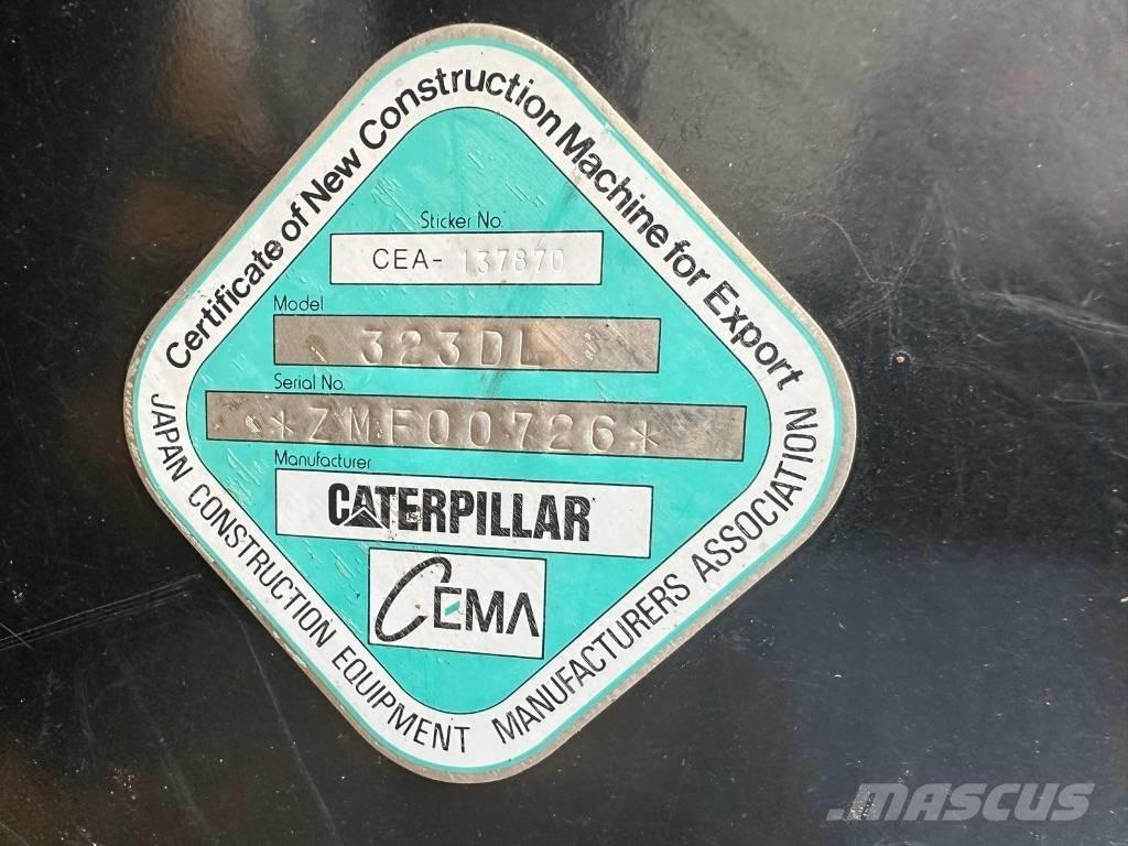 CAT 323 D LN Lánctalpas kotrók