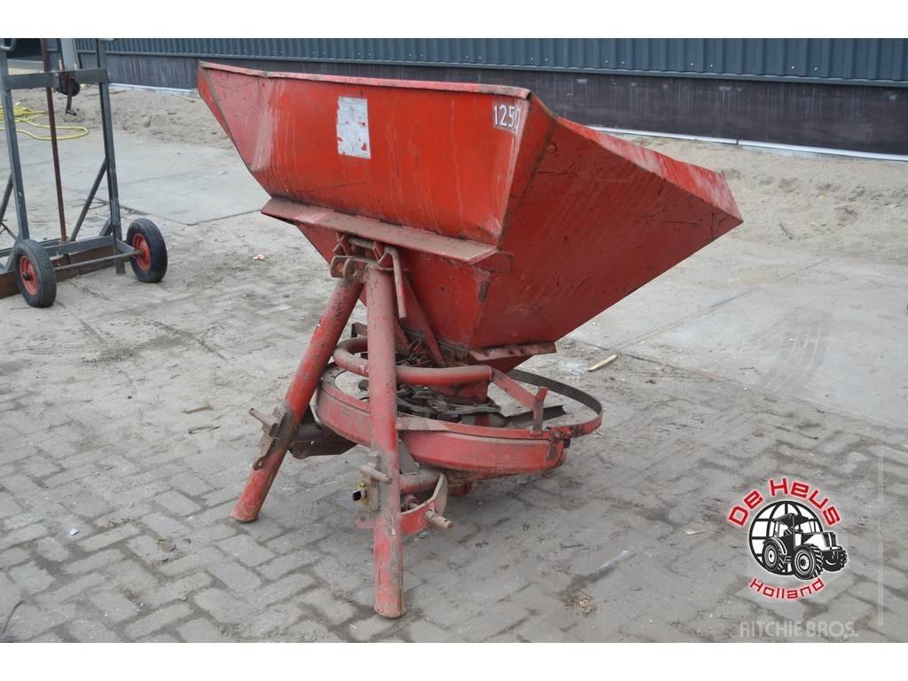 Lely 1250 Műtrágyaszórók