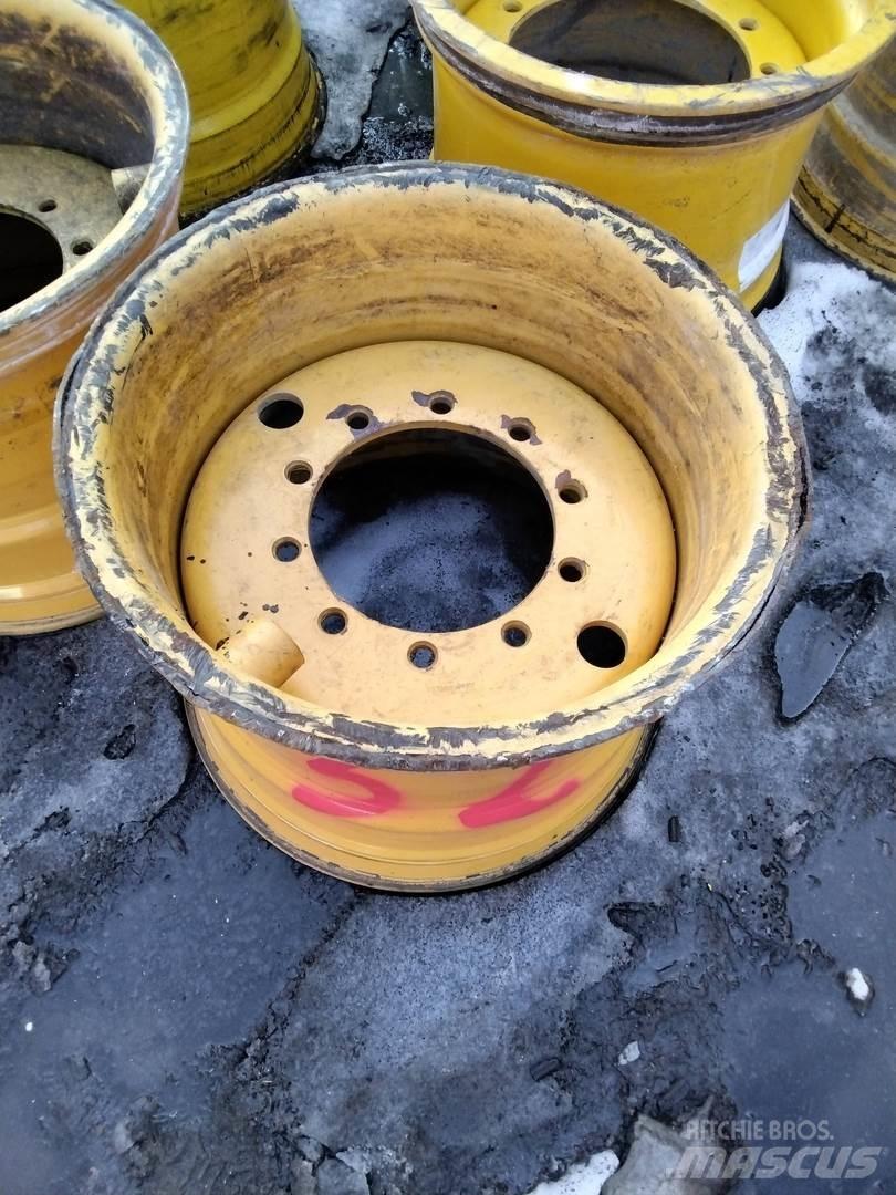 Rottne SMW 20x26,5 Gumiabroncsok, kerekek és felnik