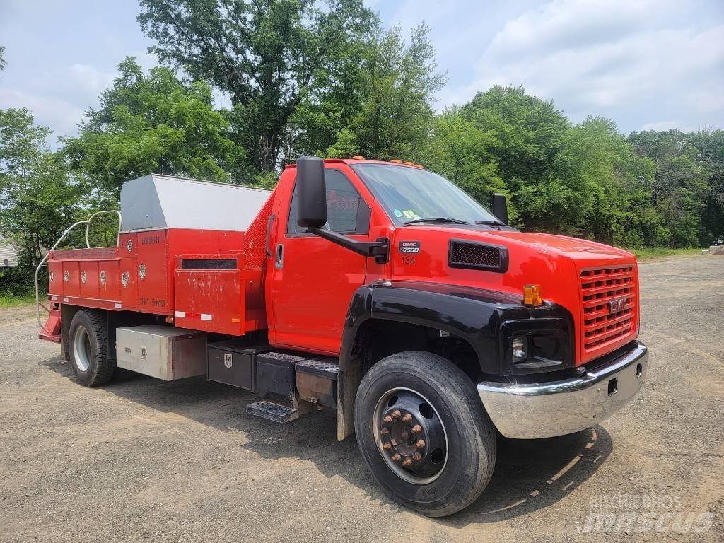 GMC 7500 Kis teherszállító/Platós kocsi