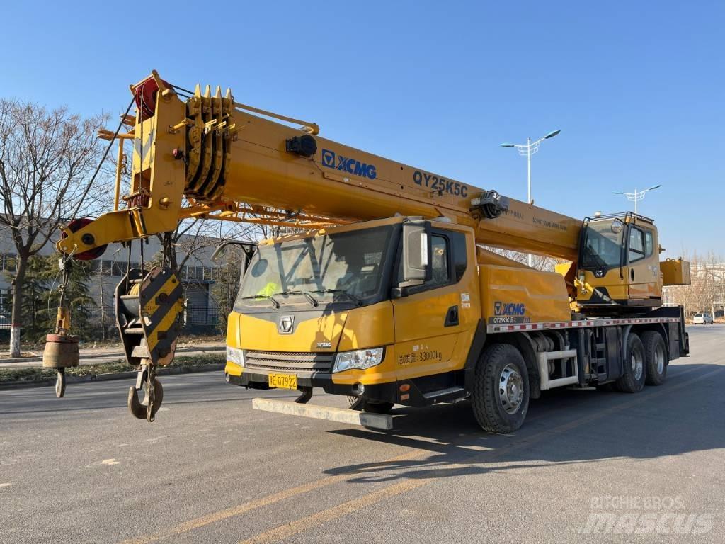 XCMG QY25K5C Terepdaruk
