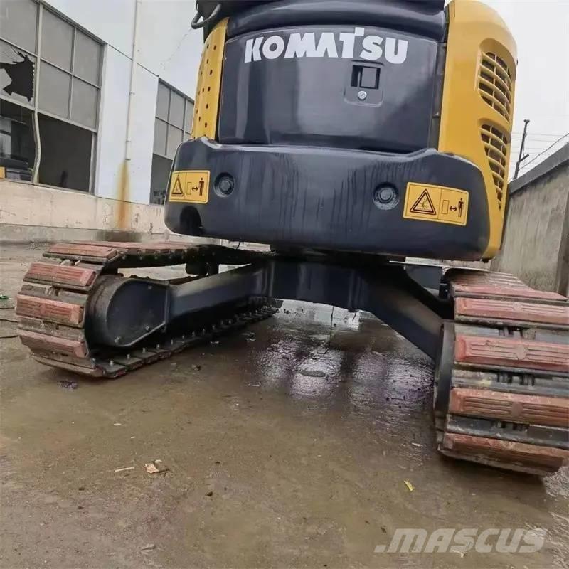 Komatsu PC 35 Mini kotrók < 7t