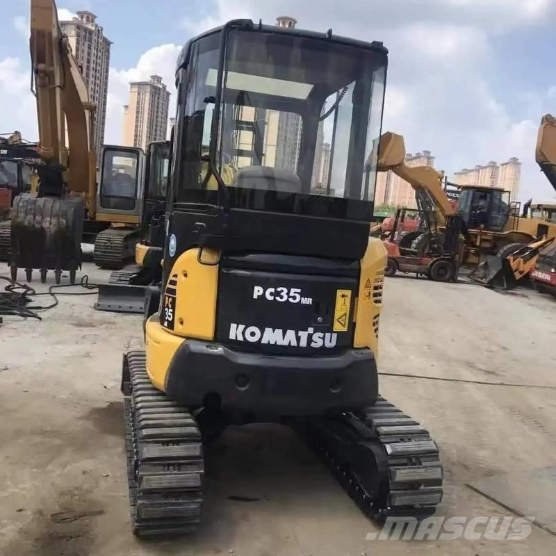 Komatsu PC 35 Mini kotrók < 7t