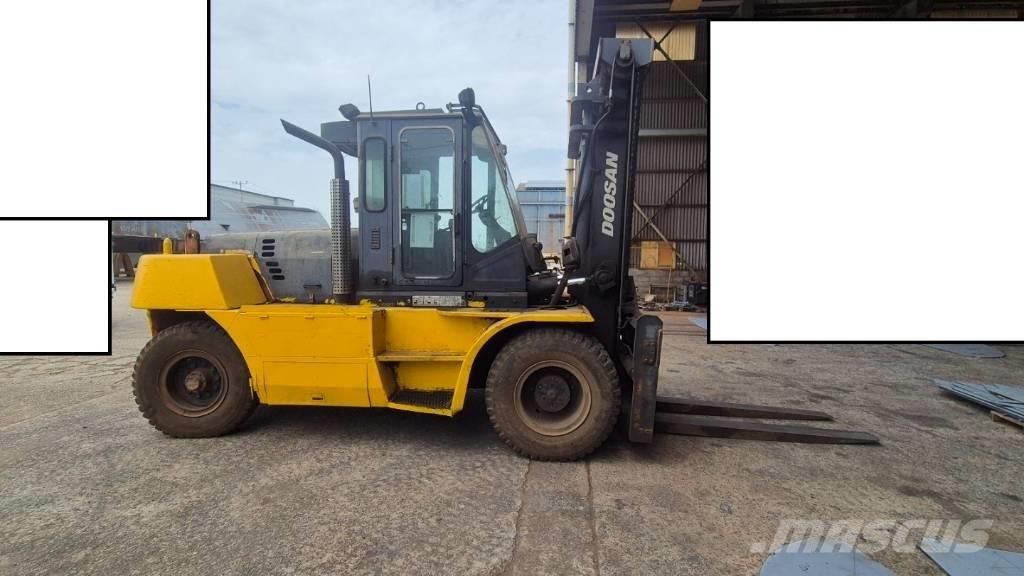 Doosan D 160 S-5 Dízel targoncák
