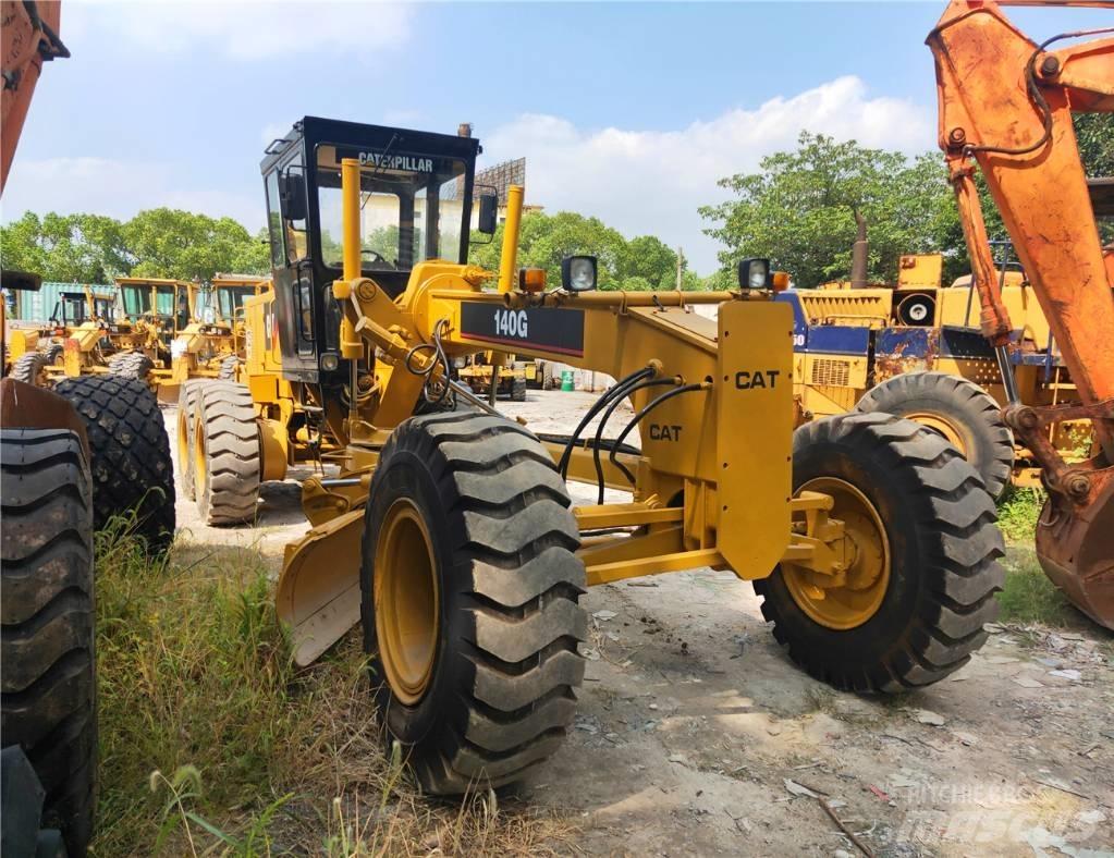 CAT 140G Gréderek
