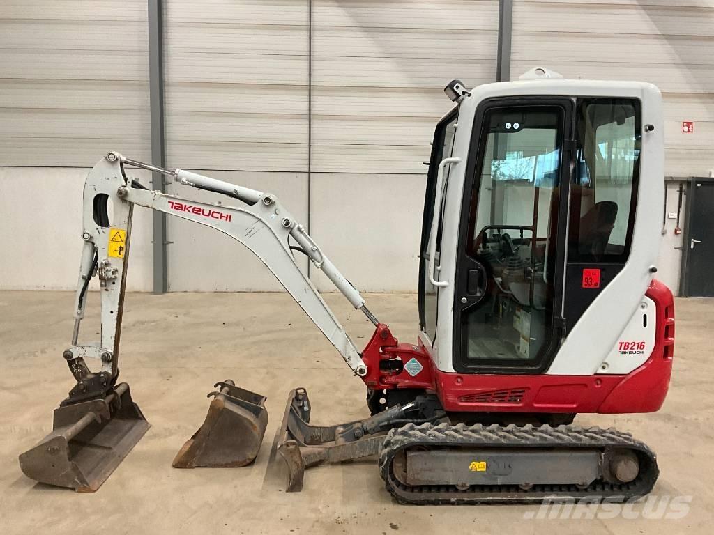 Takeuchi TB 216 Mini kotrók < 7t