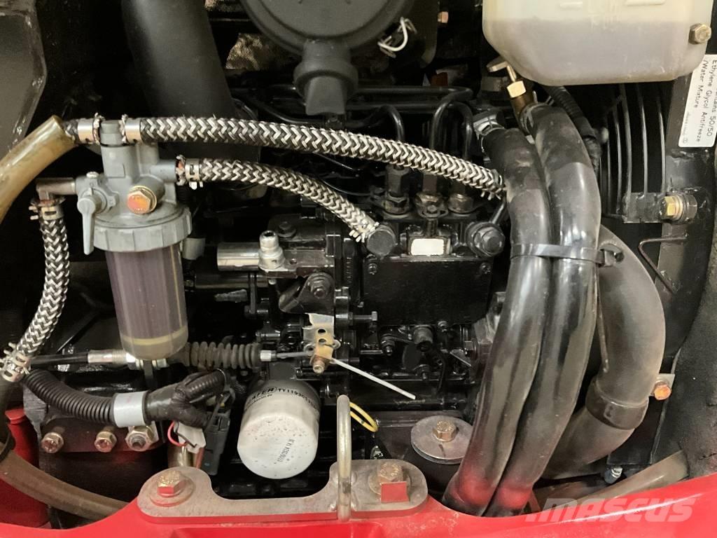 Takeuchi TB 216 Mini kotrók < 7t