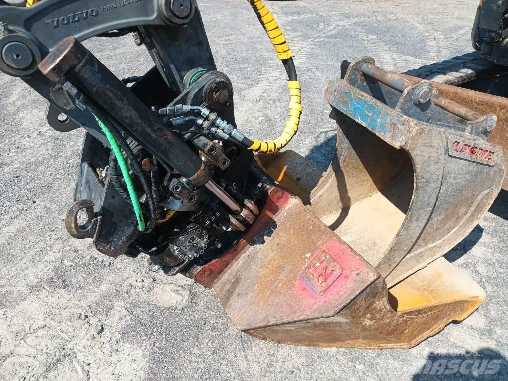 Volvo ECR 88 PLUS Közepes (midi) kotrók 7 t - 12 t