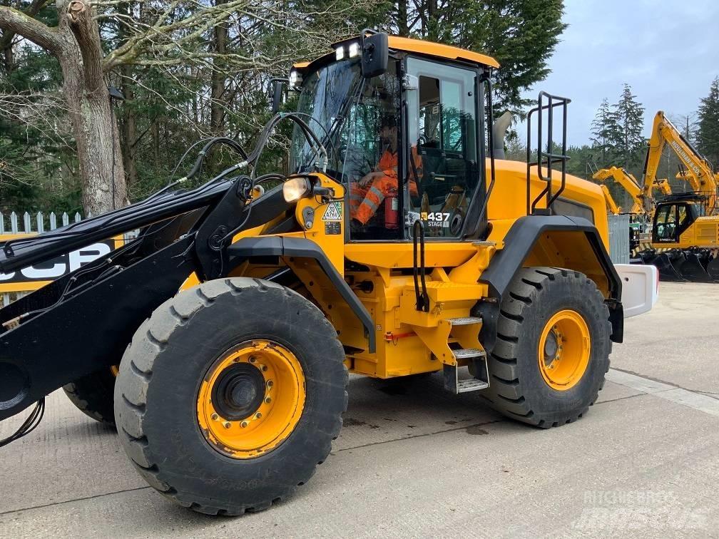 JCB 437 HT Gumikerekes homlokrakodók