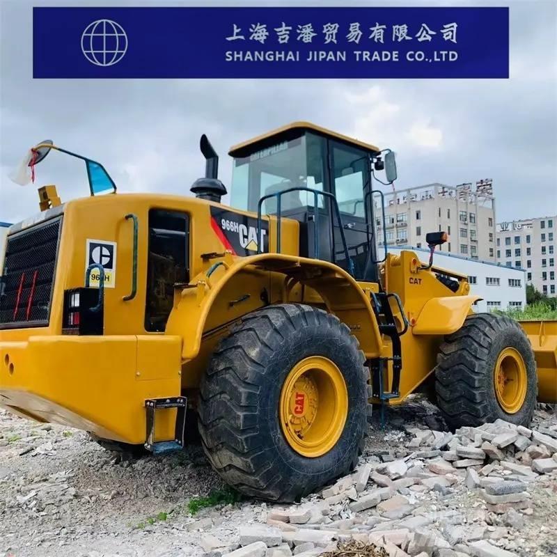 CAT 966 H Gumikerekes homlokrakodók